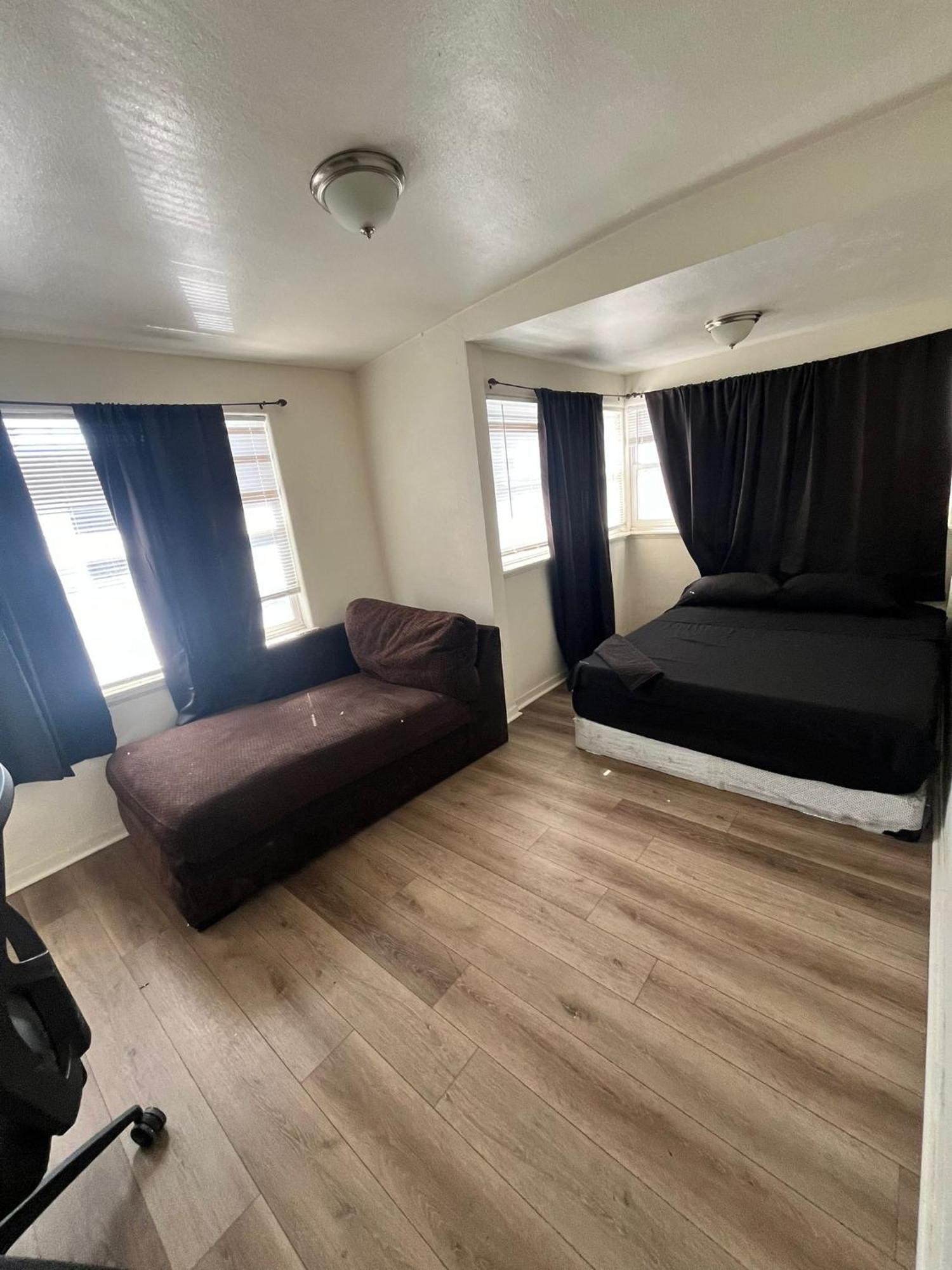 Van Nuys Homes For The Soul 로스앤젤레스 외부 사진