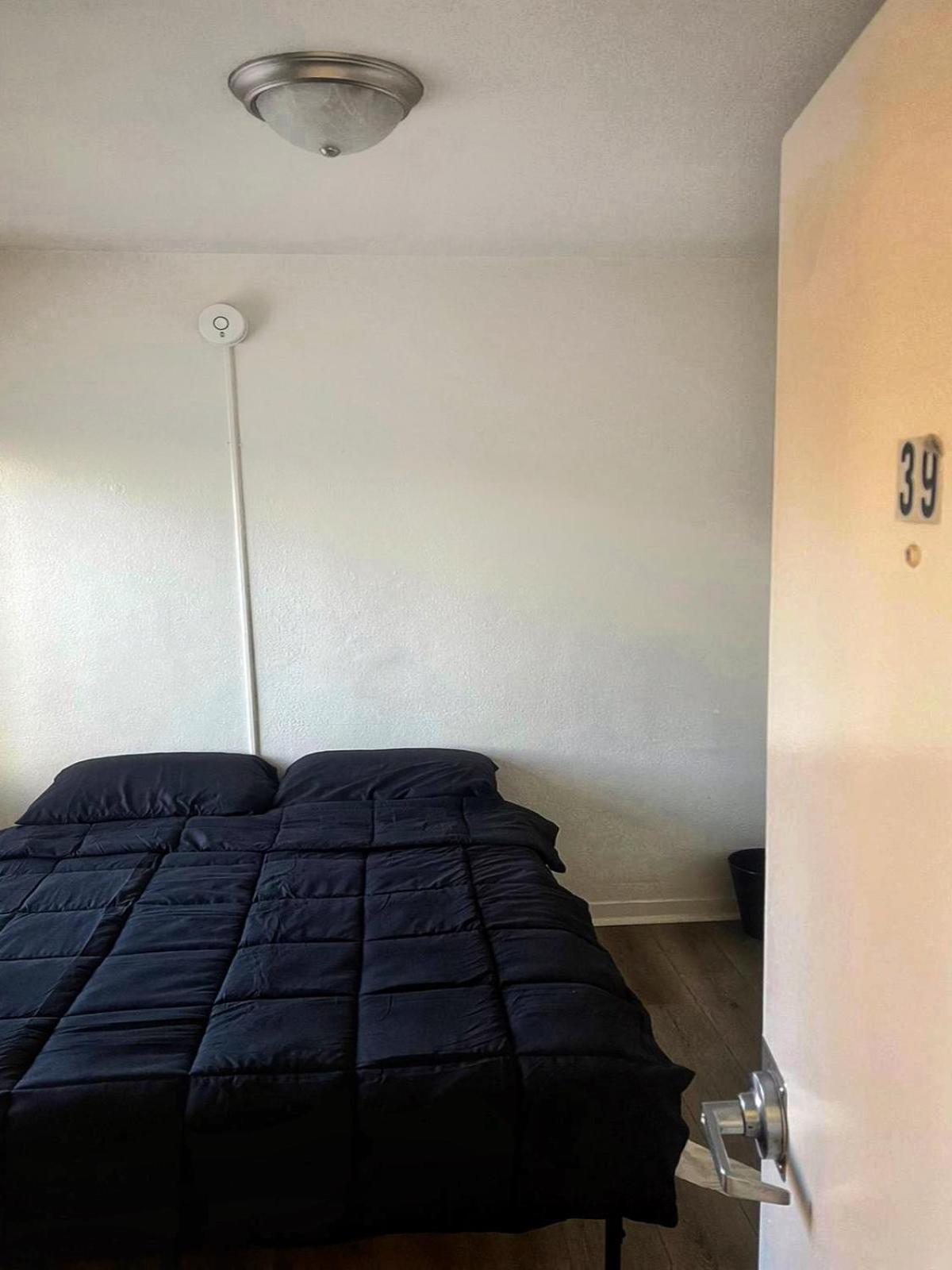 Van Nuys Homes For The Soul 로스앤젤레스 외부 사진