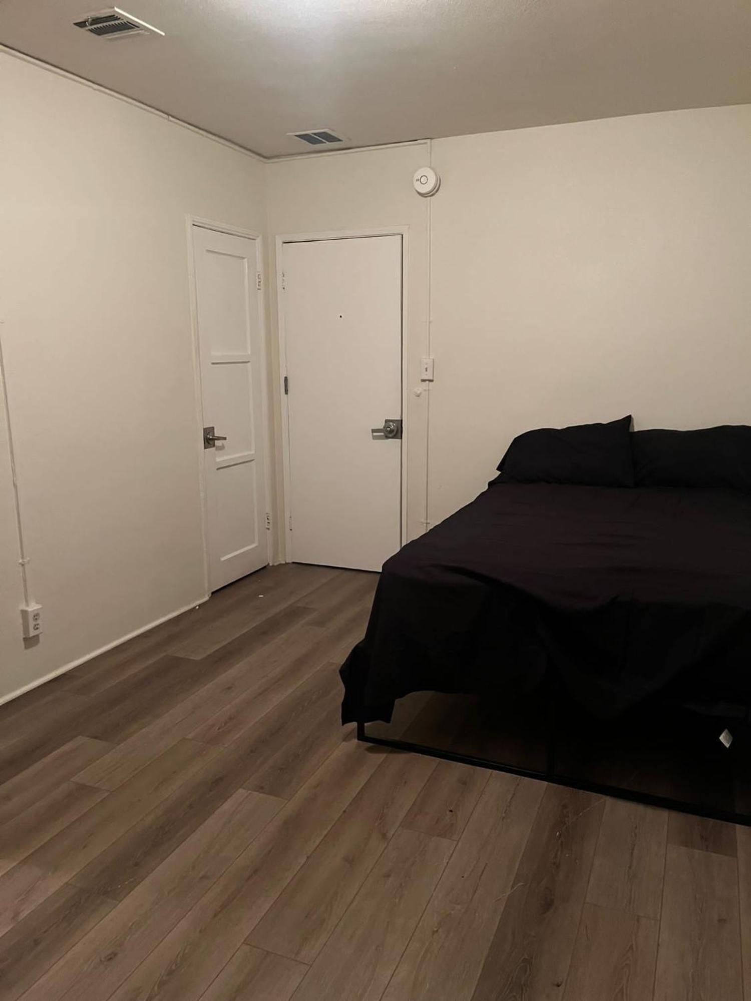 Van Nuys Homes For The Soul 로스앤젤레스 외부 사진