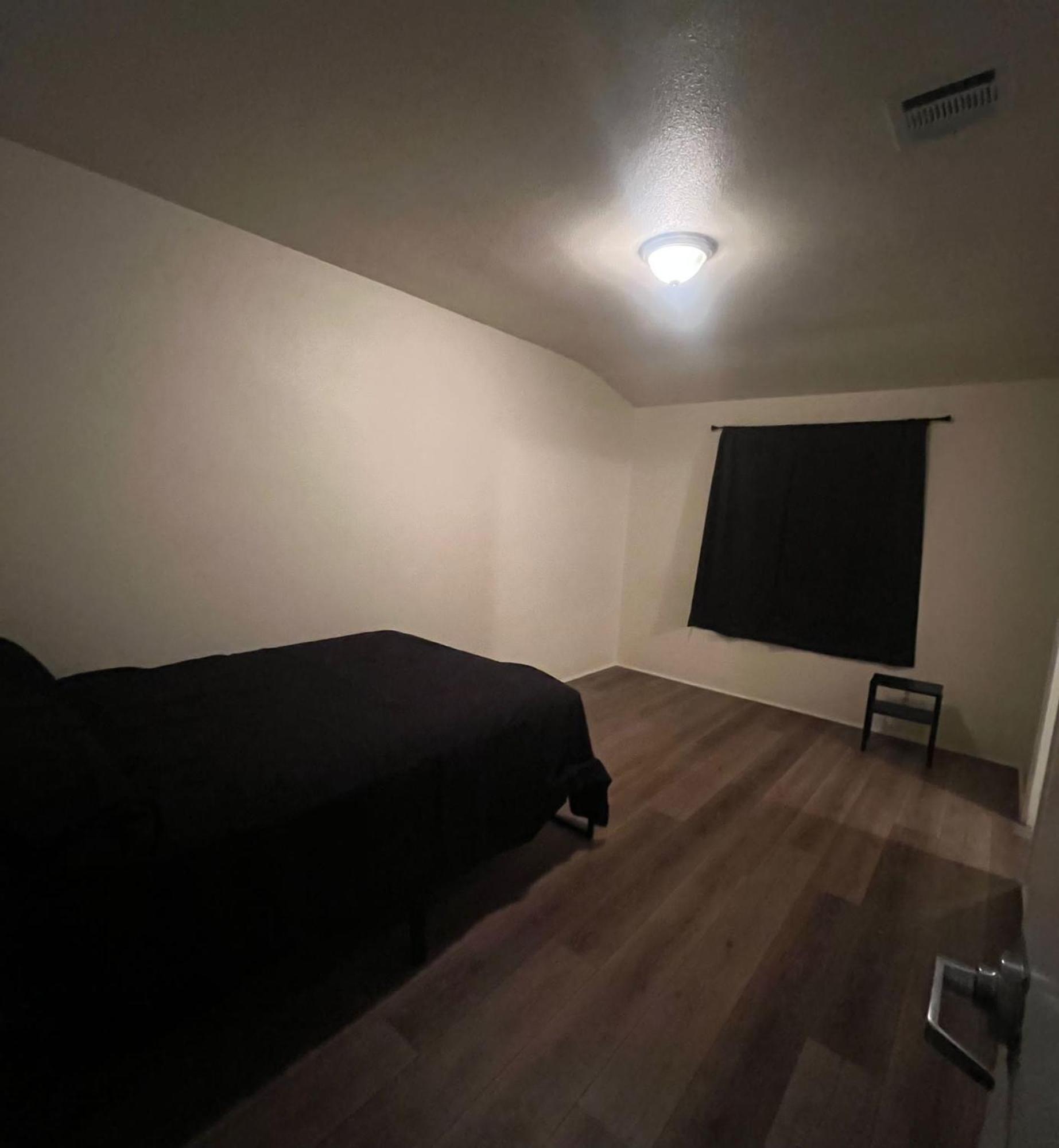 Van Nuys Homes For The Soul 로스앤젤레스 외부 사진